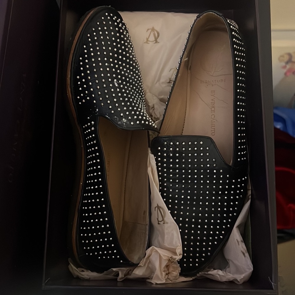Used Black silver studded flats Vince Camino Style Vi-Alvita